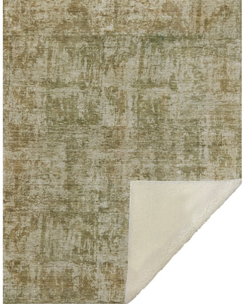Boca BO9 Taupe Throw Blanket