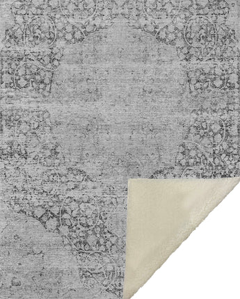 Karaj KJ8-P Gray Throw Blanket