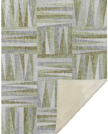 Lorenzo LN2 Green Throw Blanket