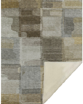 Ravenna RN10-P Taupe Throw Blanket