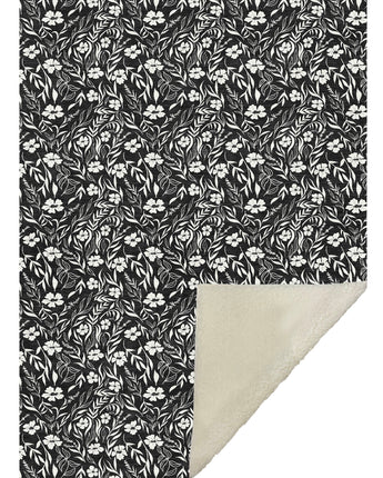 Soft Essentials SE4 Black Throw Blanket