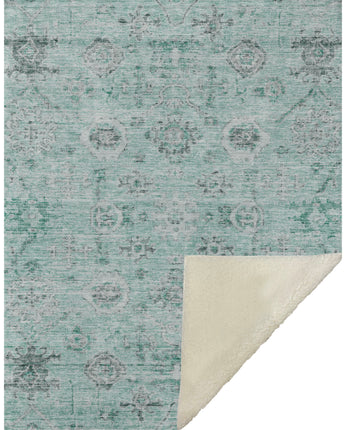 Solace SL10-P Teal Throw Blanket