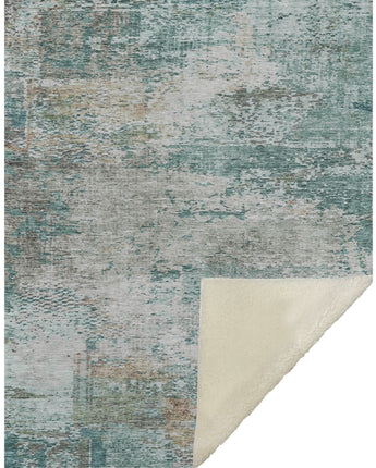 Solace SL5-P Teal Throw Blanket