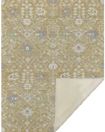 Tabrook TB12 Gold Throw Blanket