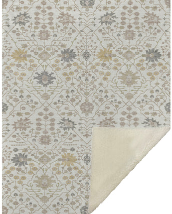 Tabrook TB12 Ivory Throw Blanket