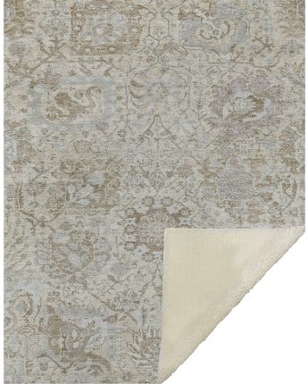 Tabrook TB15 Ivory Throw Blanket