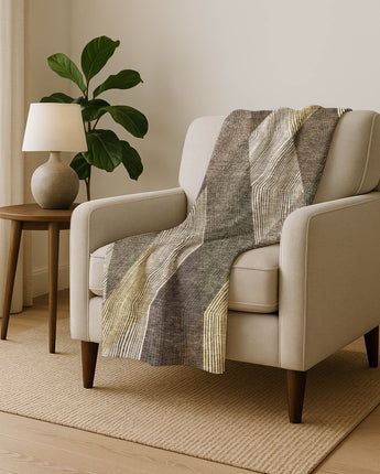 The Reserve TR11 Brown Throw Blanket