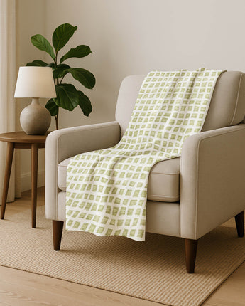 The Reserve TR4 Aloe Throw Blanket