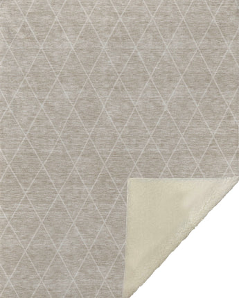 Trevi TV16-S Beige Throw Blanket