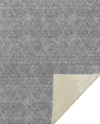Trevi TV8-S Gray Throw Blanket