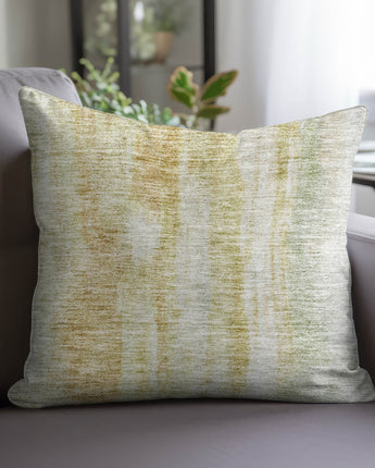 Ravenna RN2 Linen Pillow