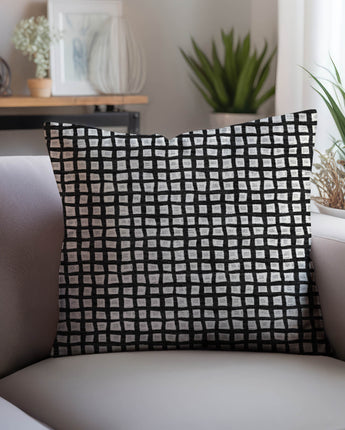 The Reserve TR4 Black Pillow
