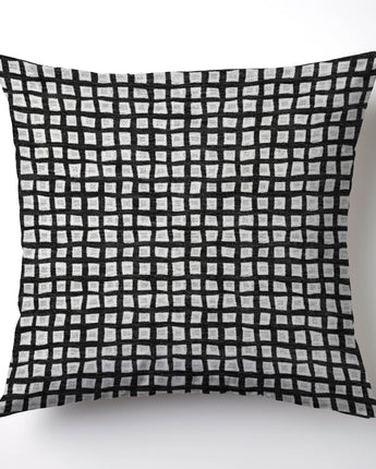 The Reserve TR4 Black Pillow