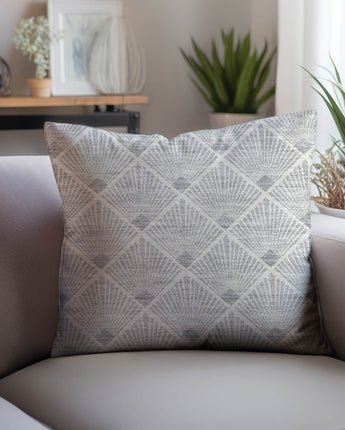 The Reserve TR9 Silver Pillow