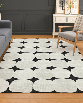 The Reserve TR16 Black Rug